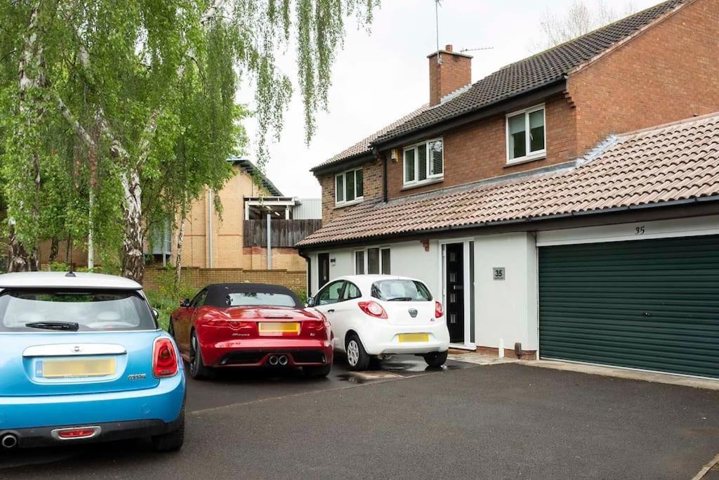 35 Quaker Lane Villa Darlington  Buitenkant foto